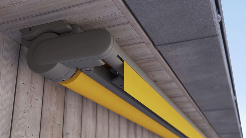 Offene Markise markilux 930 in grau mit gelben Tuch, Deckenmontage