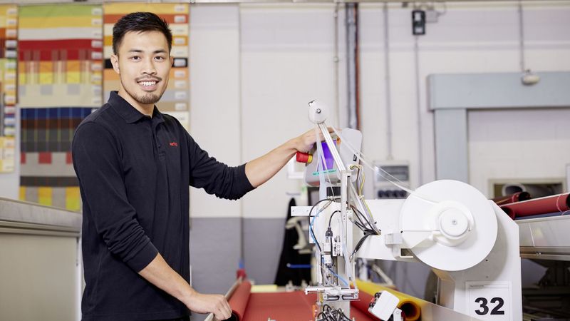 Ausbildung zum Technischen Konfektionär (m/w/d) Ausbildung zum Technischen Konfektionär (m/w/d)