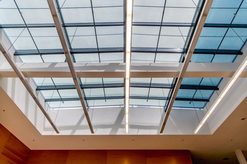 Reference image of the 8800 glass awning on the skylight of a school in Gorinchem