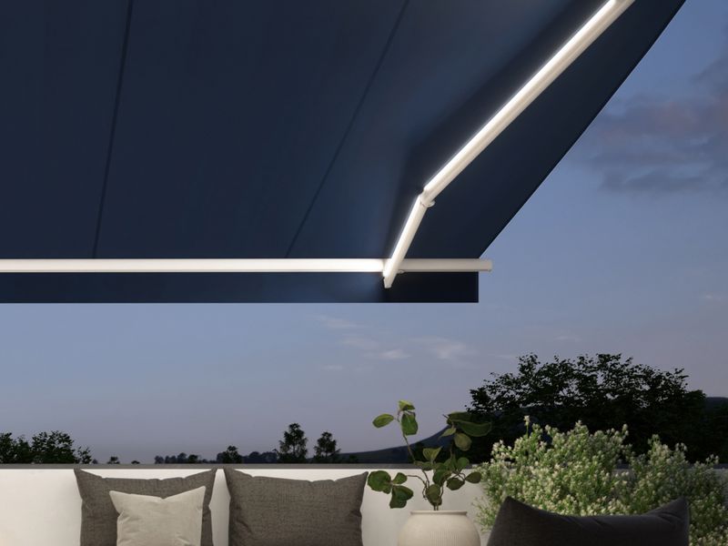 awning markilux 1300 with lighting in the folding arms