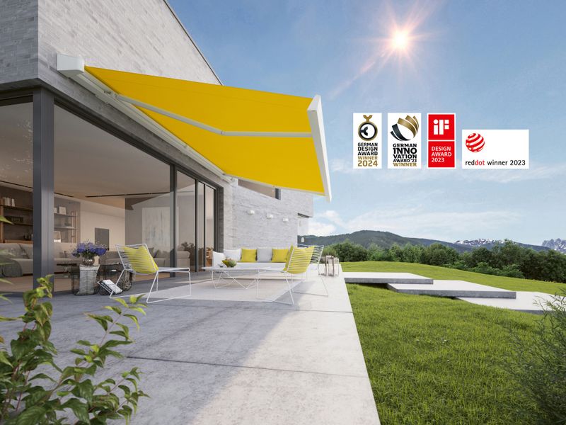 markilux MX-4 in white with yellow fabric cover and reddot winner logo