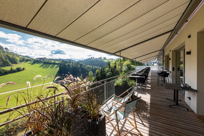 Reference image mx pergola cubic over a large balcony in the municipality of Königswiesen in Austria